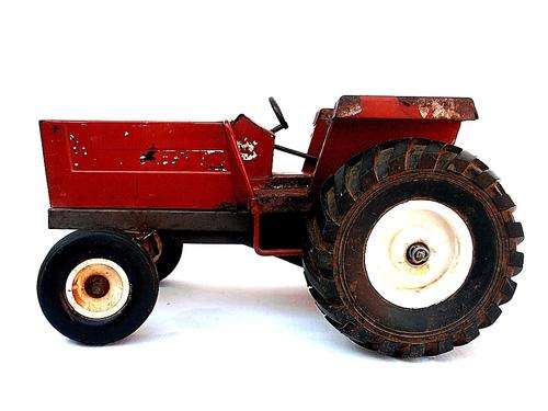 Vintage metal TRACTOR, possibly Massey Ferguson