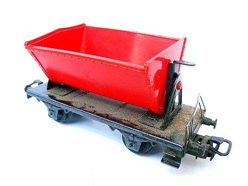 Marklin dump wagon, HO scale