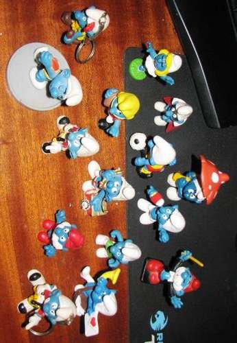 Collection / Lot of 15 SMURFS