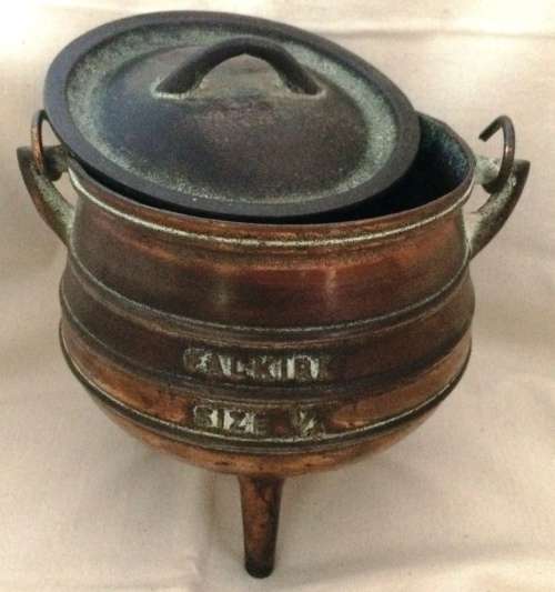 Miniature Falkirk Ornament Brass Pot