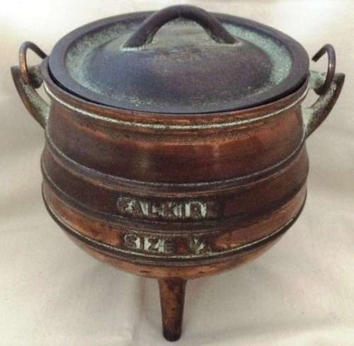 Miniature Falkirk Ornament Brass Pot