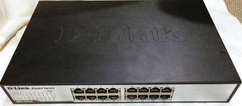 D-Link DGS-1016D 16-Port Gigabit Desktop Rackmount Switch Includes Free Shipping!