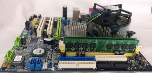 Foxconn N15235 Socket 775 Motherboard Bundle Bargain!
