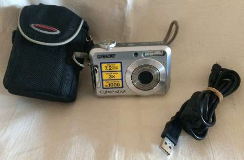 Sony DSC-S650 Digital Camera With Optical Zoom