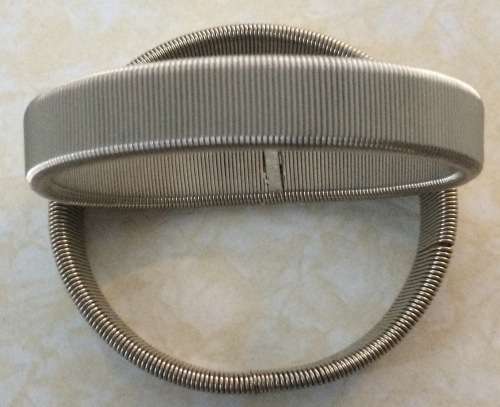 Pair Silver Vintage Style Sleeve Holders Armbands Stretch Metal Shirt Garters