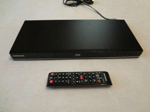 Samsung BD-D5100/XA - Blu-ray disc player With Remote