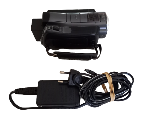 Sony HDR-SR11 60GB Hybrid HDD Camcorder