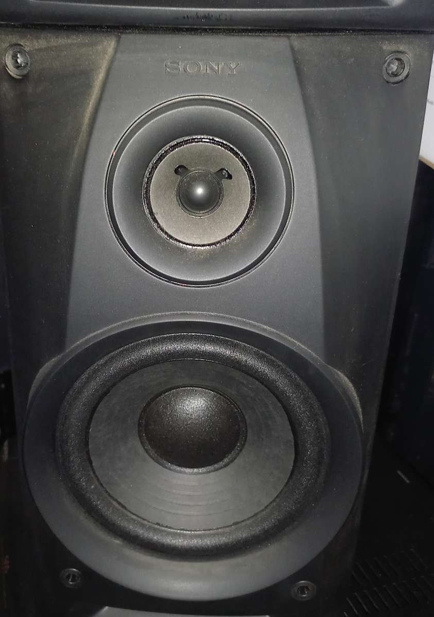 Sony Mini HiFi Model HCD-551