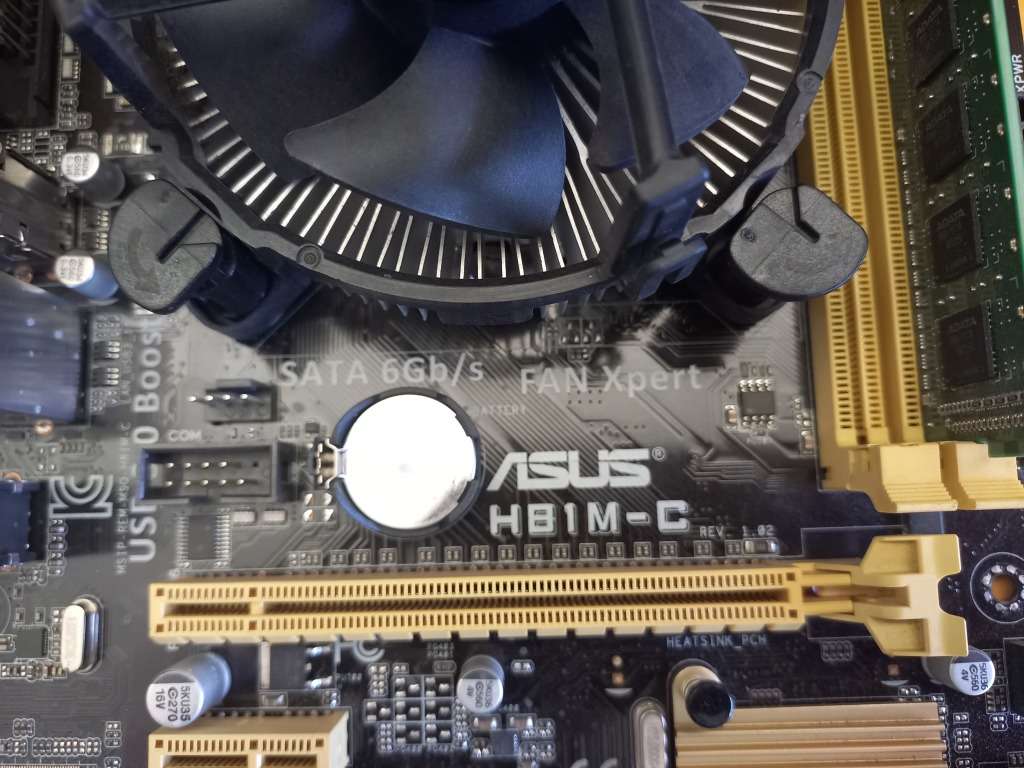 Asus H81M-C Motherboard BundlePentium G3250 3.20GHZ CPU 4GB Ram 500Gb Hard Drive Win 10 Preactivated
