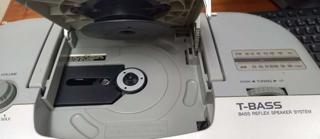 Aiwa CSD-A190 Portable Radio Cassette & CD Player