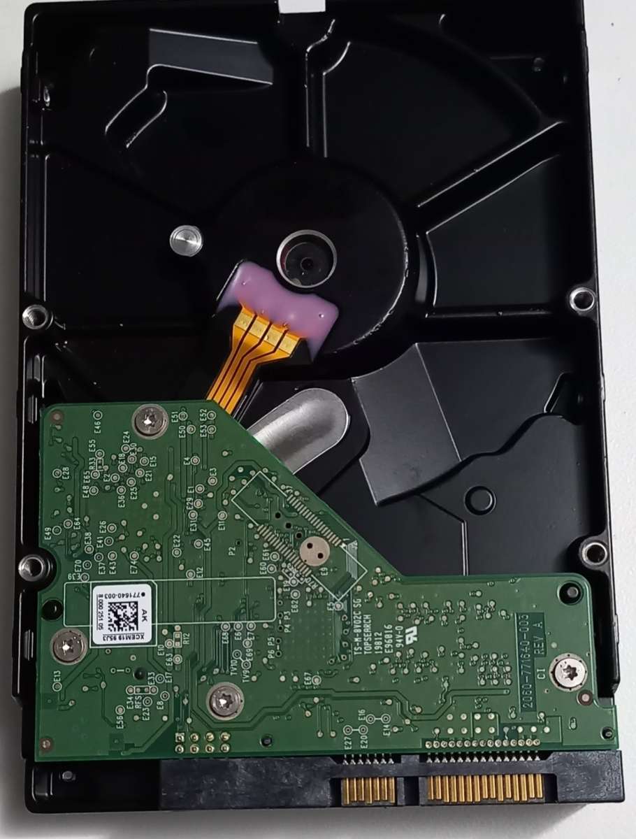 Western Digital Blue 500GB Desktop Hard Drive Including free Sata Cable