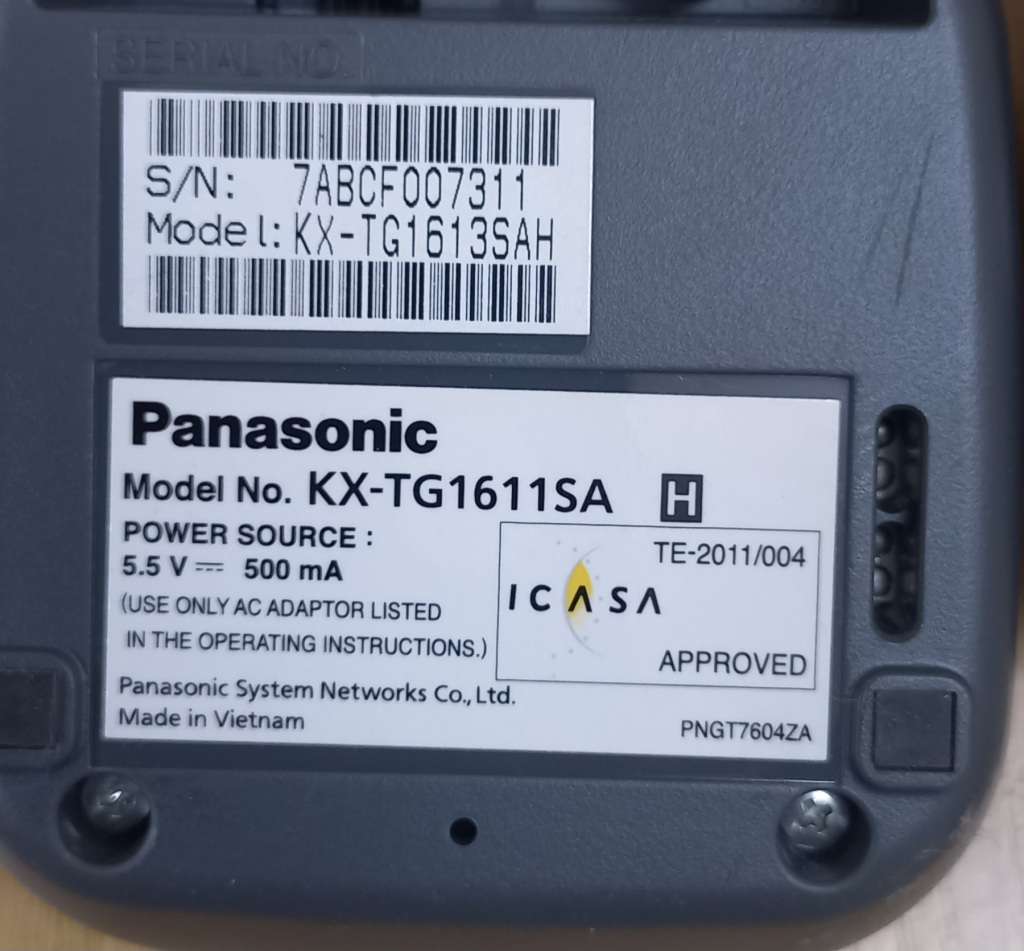 Panasonic Cordless Phone Set Of 3 Model KX-TG1613SAH With Base Station