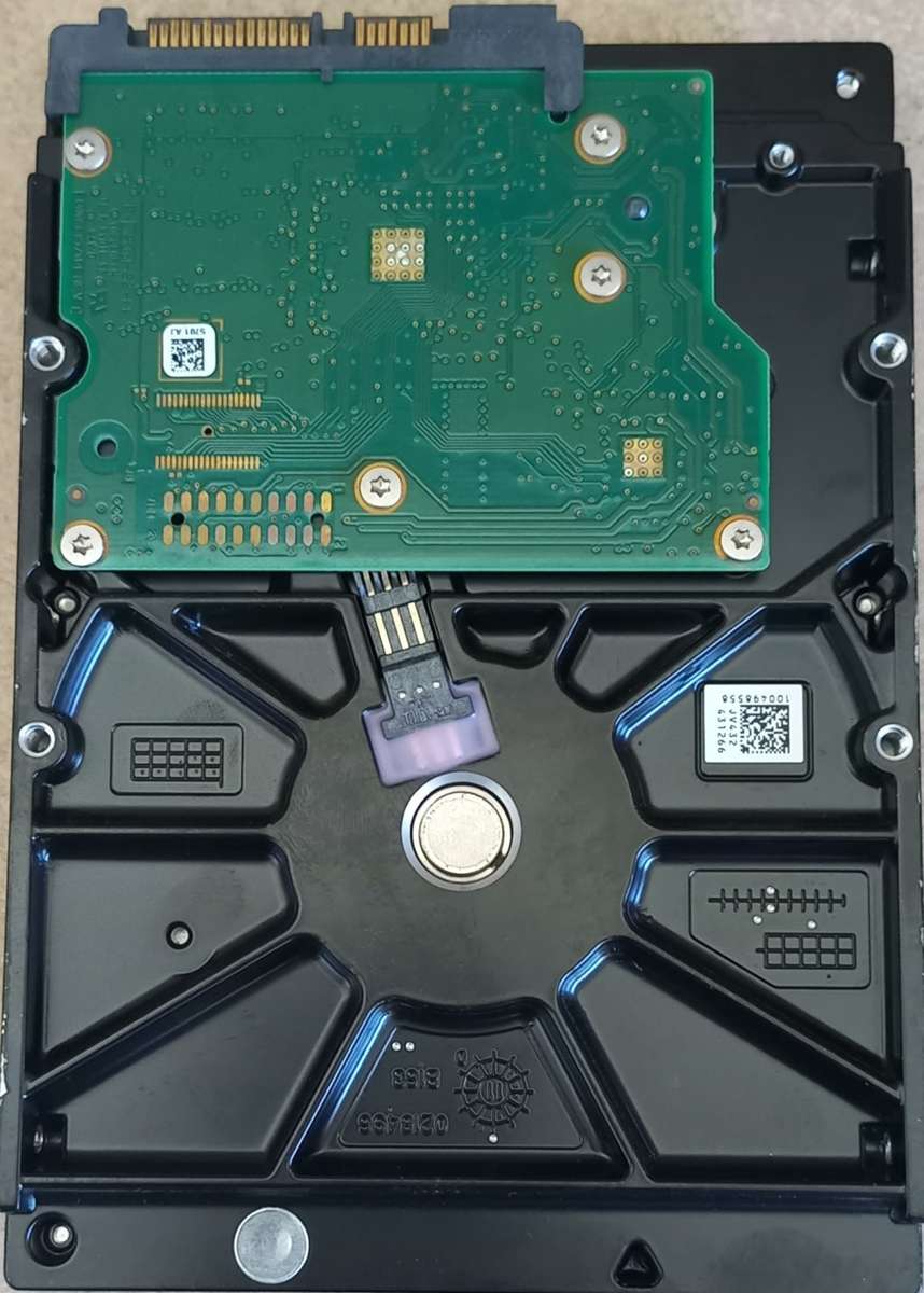 Seagate Barracuda 500GB Desktop Hard Drive Including Free Sata Cable