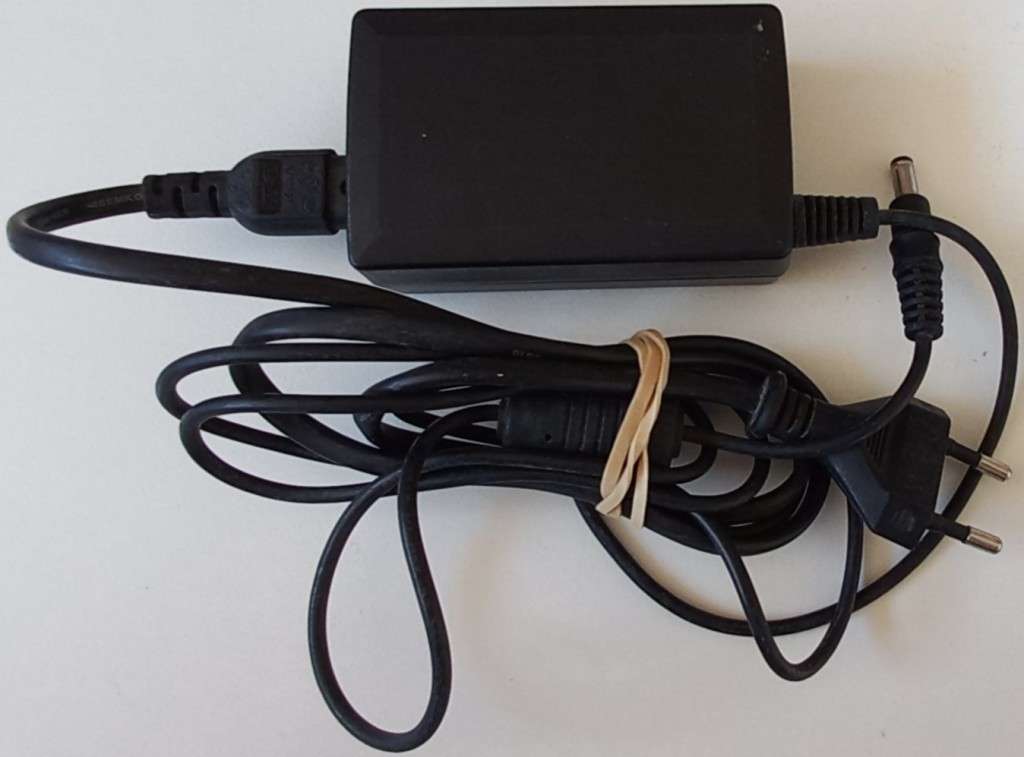 Samsung Charger Adapter 12V 2A