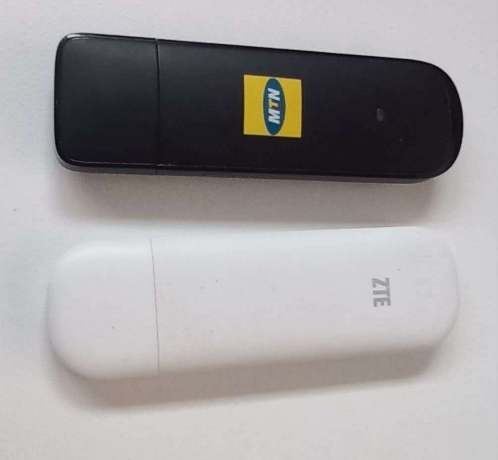 Huawei Mtn E352 3G HSPA Universal USB Modem Plus ZTE 3G MF667 HSPA USB Modem