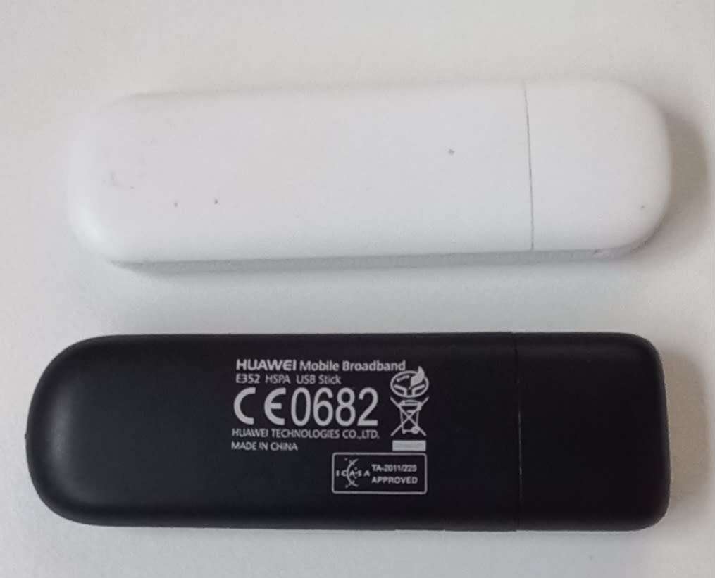 Huawei Mtn E352 3G HSPA Universal USB Modem Plus ZTE 3G MF667 HSPA USB Modem