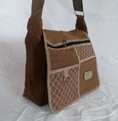 Brown) Canvas Shoulder Bag