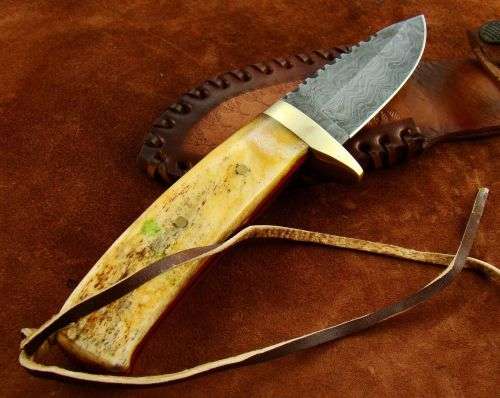 Handmade Damascus Steel Knife