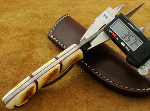 Hand Made Damascus Steel Knife