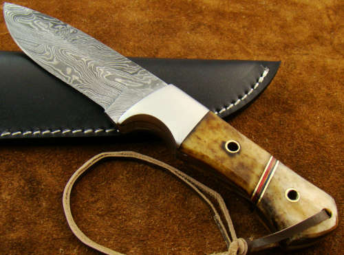 Hand Made Damascus Steel Knife
