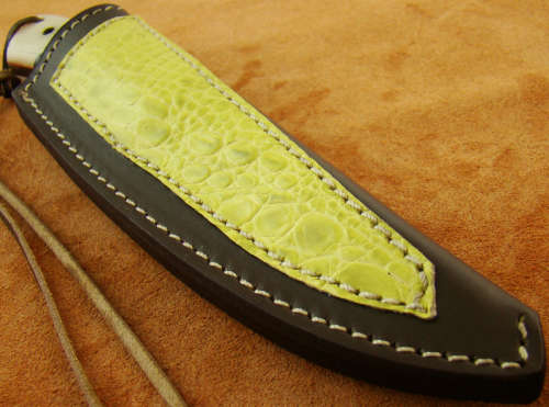 Hand Made Damascus Steel Knife