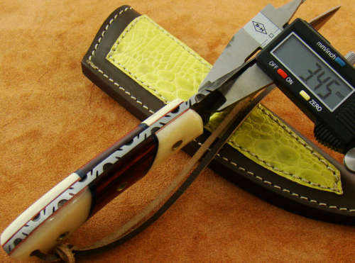 Hand Made Damascus Steel Knife