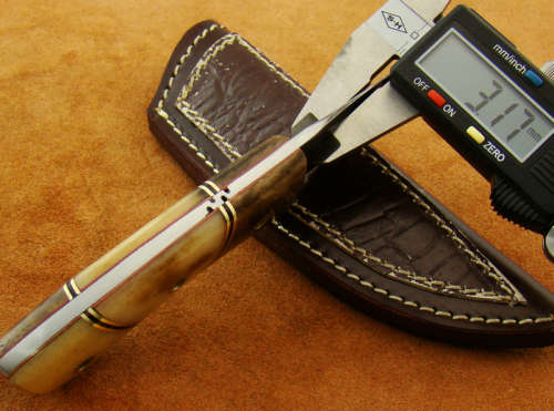 Hand Made Damascus Steel Skinning Knife