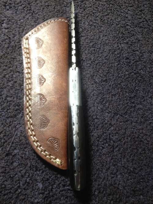 Hand Made Damascus Steel Knife