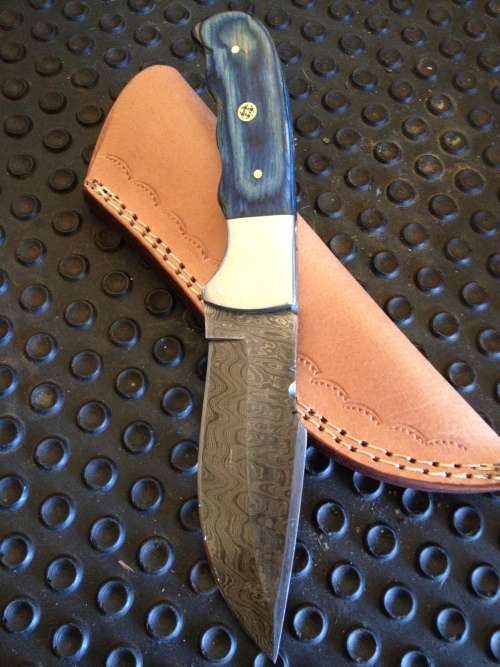 Handmade Damascus Steel Hunting Knife !!!