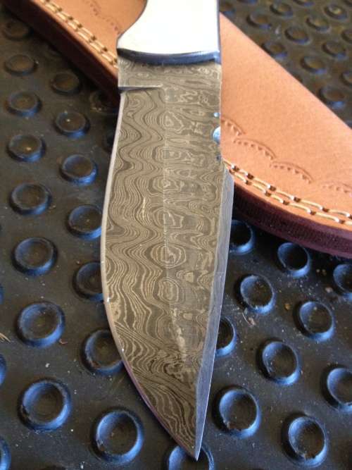 Handmade Damascus Steel Hunting Knife !!!