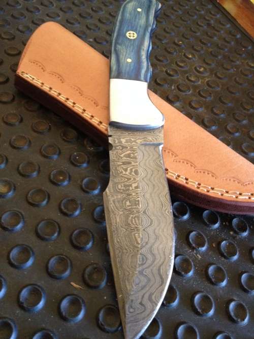 Handmade Damascus Steel Hunting Knife !!!