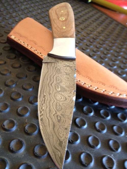 Handmade Damascus Steel Hunting Knife !!!