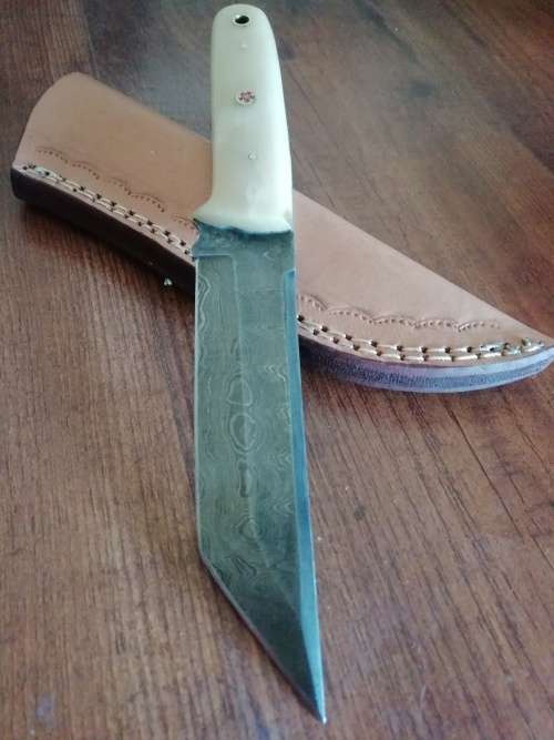 HANDMADE DAMASCUS STEEL HUNTING KNIFE !!!-TANTO POINT!!!