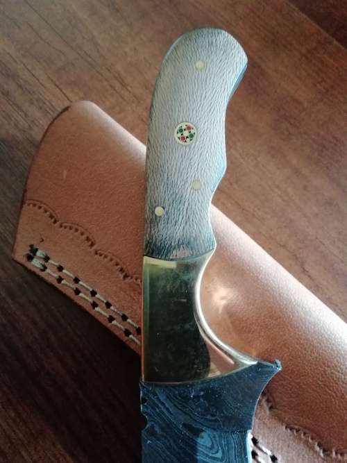 HANDMADE DAMASCUS STEEL HUNTING KNIFE