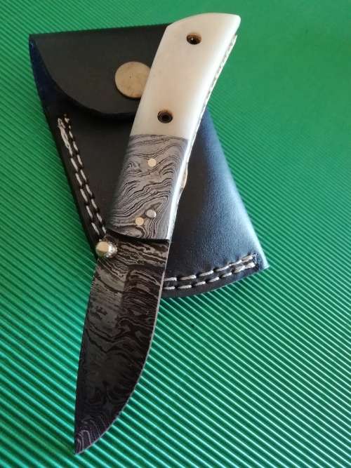 HANDMADE DAMASCUS STEEL FOLDING KNIFE !!!