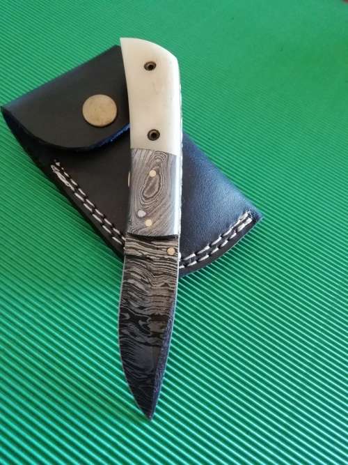HANDMADE DAMASCUS STEEL FOLDING KNIFE !!!