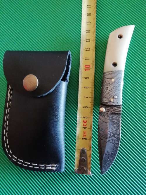 HANDMADE DAMASCUS STEEL FOLDING KNIFE !!!