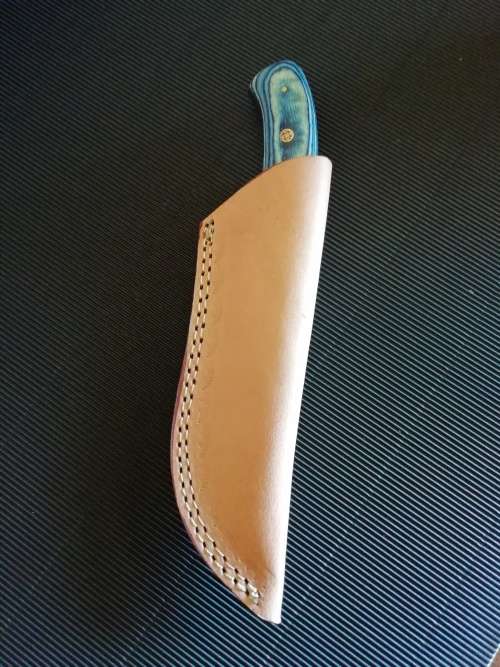 HANDMADE DAMASCUS STEEL HUNTING KNIFE !!!