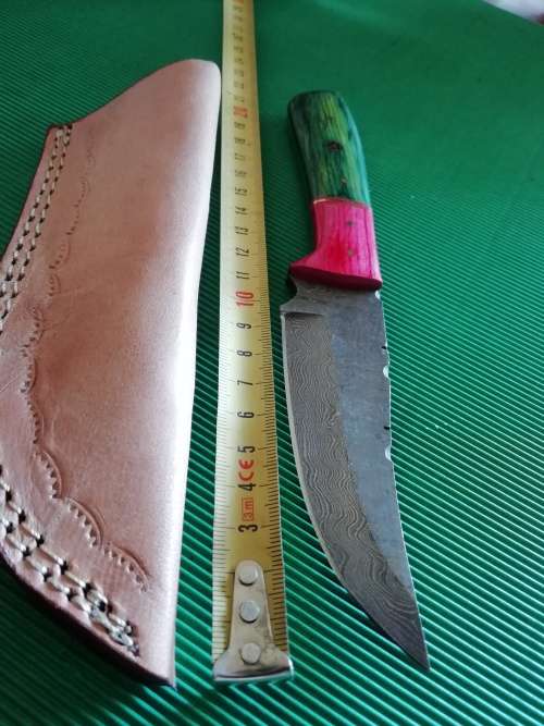 HANDMADE DAMASCUS STEEL HUNTING KNIFE !!!