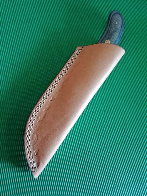 HANDMADE DAMASCUS STEEL HUNTING KNIFE !!!