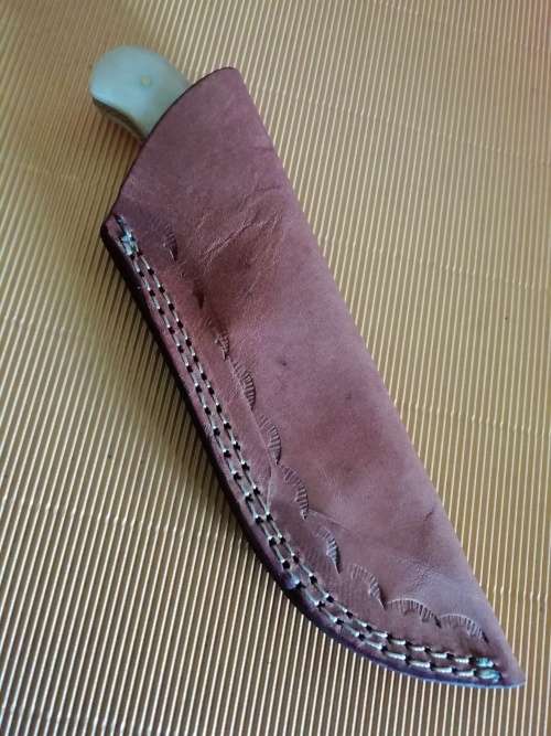 HANDMADE DAMASCUS STEEL HUNTING KNIFE !!!