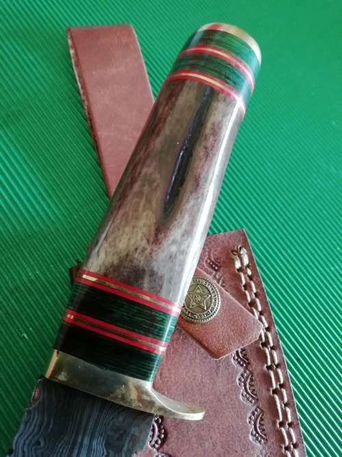 Handmade Damascus Steel Hunting Knife !!!