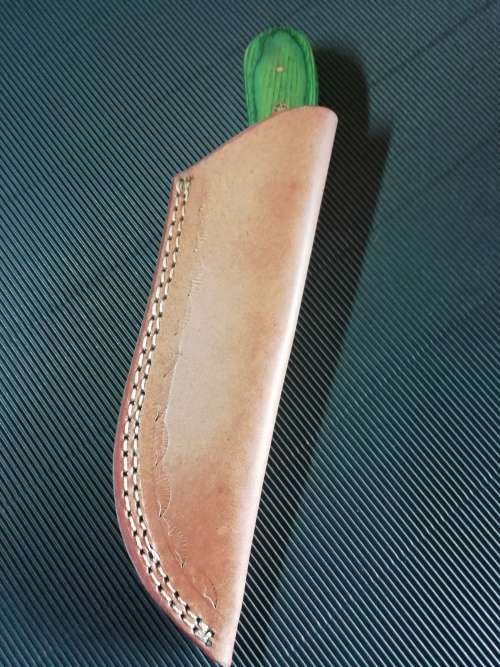 HANDMADE DAMASCUS STEEL HUNTING KNIFE !!!