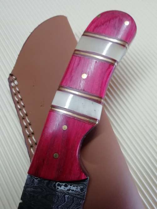 HANDMADE DAMASCUS STEEL HUNTING KNIFE !!!