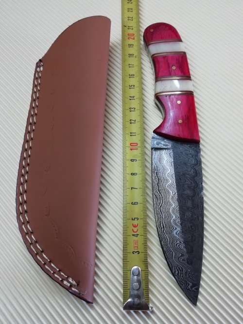 HANDMADE DAMASCUS STEEL HUNTING KNIFE !!!
