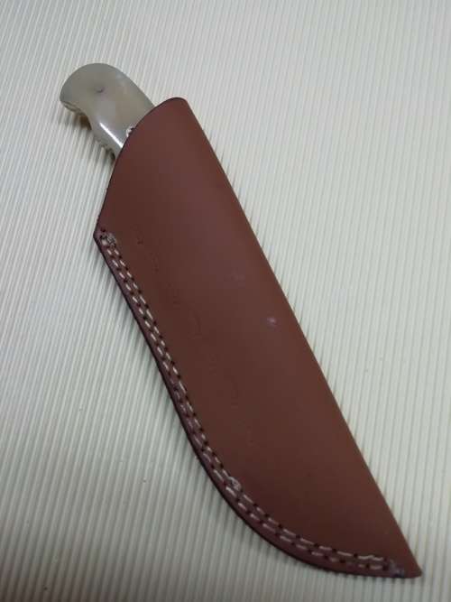 HANDMADE DAMASCUS STEEL HUNTING KNIFE !!!