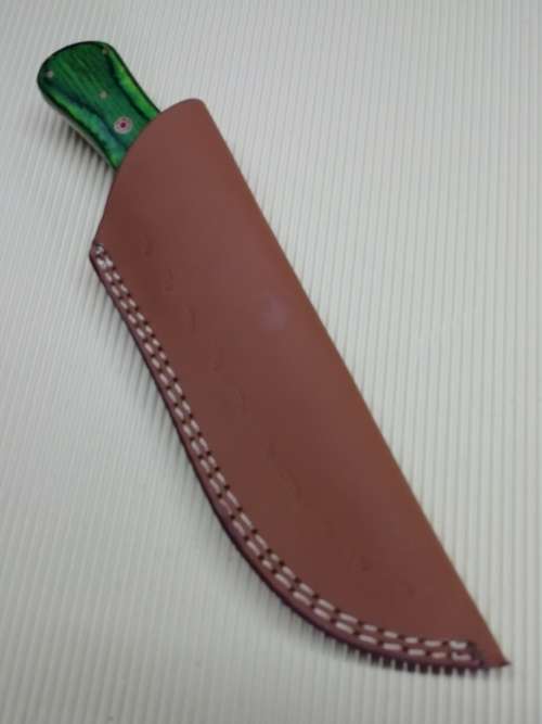 HANDMADE DAMASCUS STEEL HUNTING KNIFE !!!