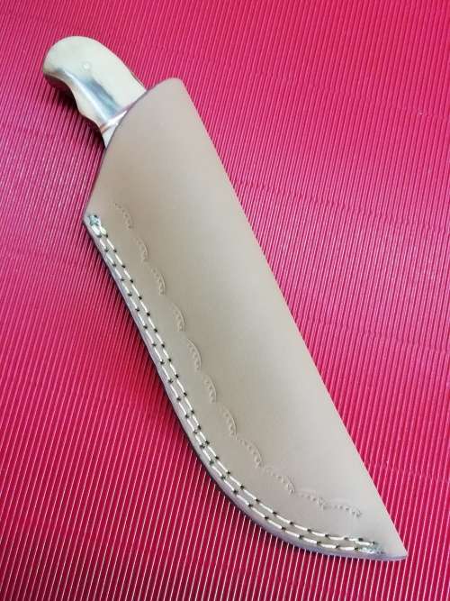 HANDMADE DAMASCUS STEEL HUNTING KNIFE !!!