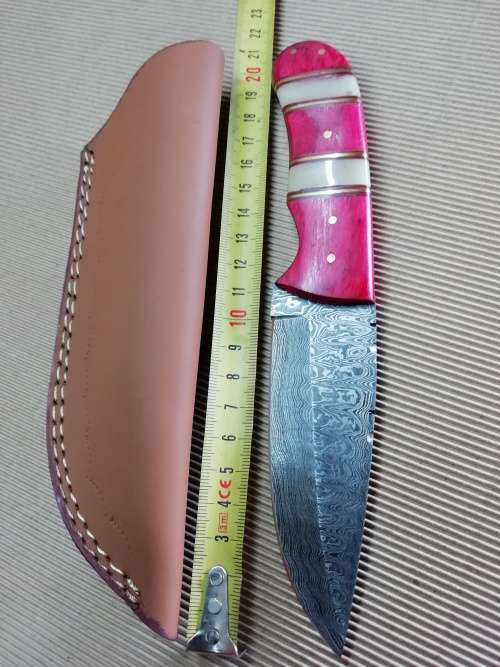 HANDMADE DAMASCUS STEEL HUNTING KNIFE !!!