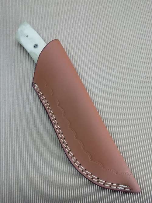 HANDMADE DAMASCUS STEEL HUNTING KNIFE !!!